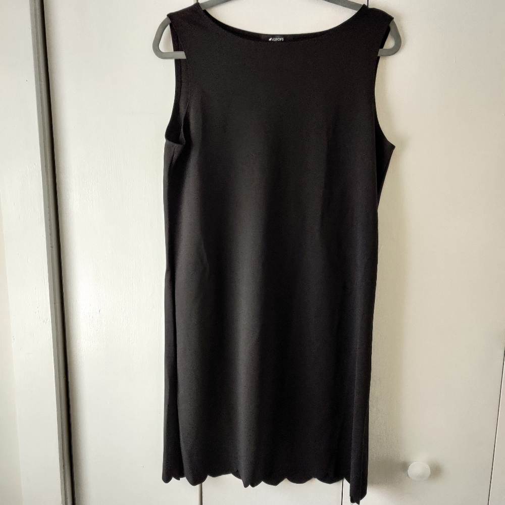42Pops dress in size M